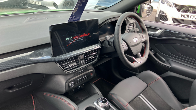 Ford Focus ST 2.3 EcoBoost ST 5dr Auto Petrol Estate